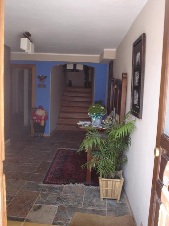 Apartamentos Turisticos Batlle Laspaules Luaran gambar